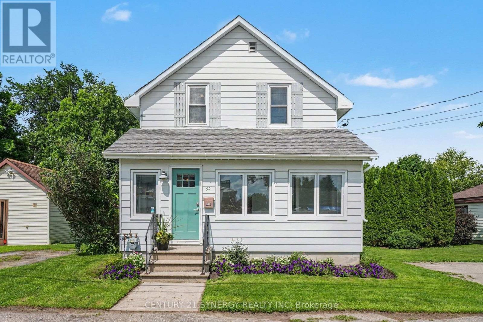 55 COCKBURN STREET, Perth, Ontario
