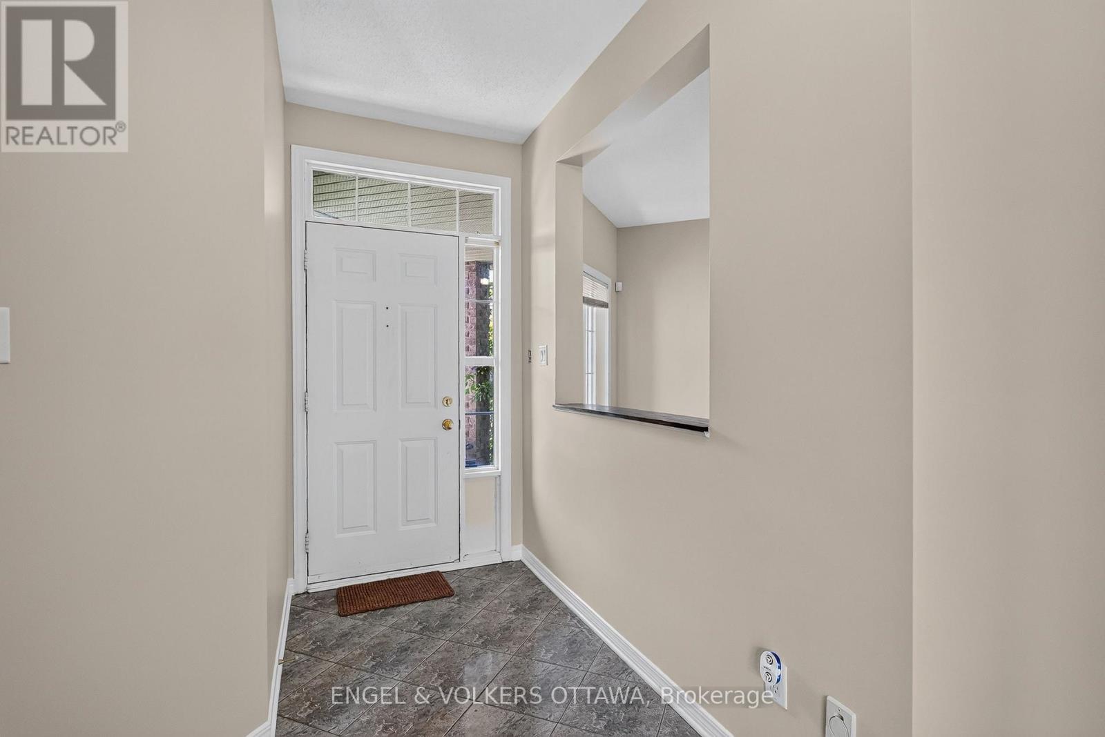 53 Borealis Crescent, Ottawa, Ontario  K1K 4T5 - Photo 5 - X13651278