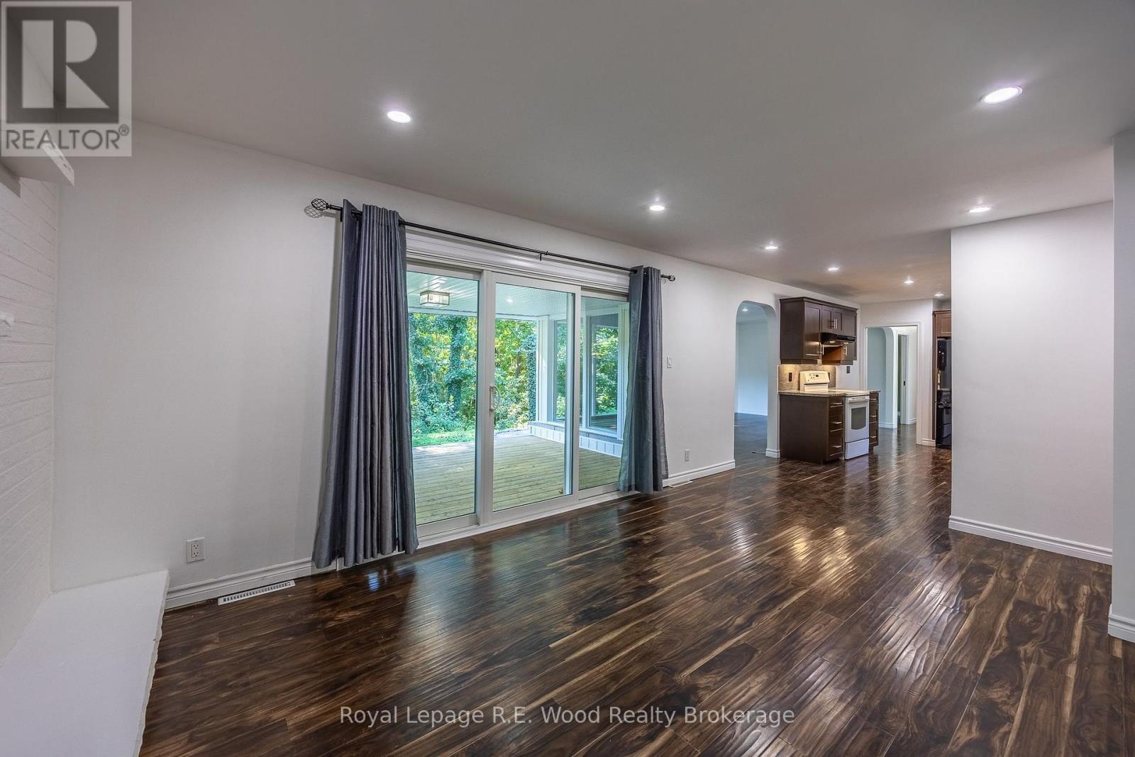 6 Highland Drive, Tillsonburg, Ontario  N4G 2E9 - Photo 10 - X13651170