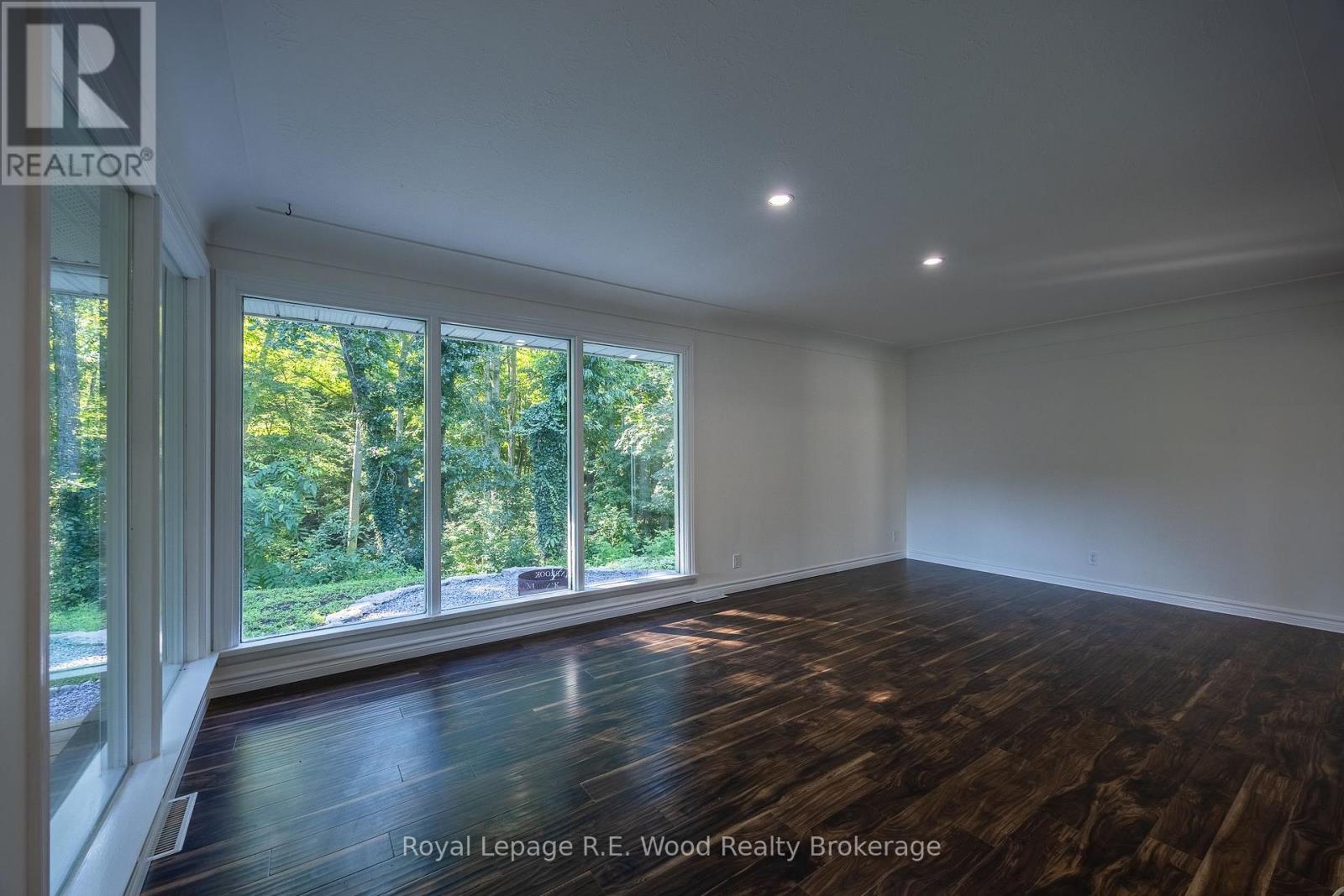 6 Highland Drive, Tillsonburg, Ontario  N4G 2E9 - Photo 13 - X13651170