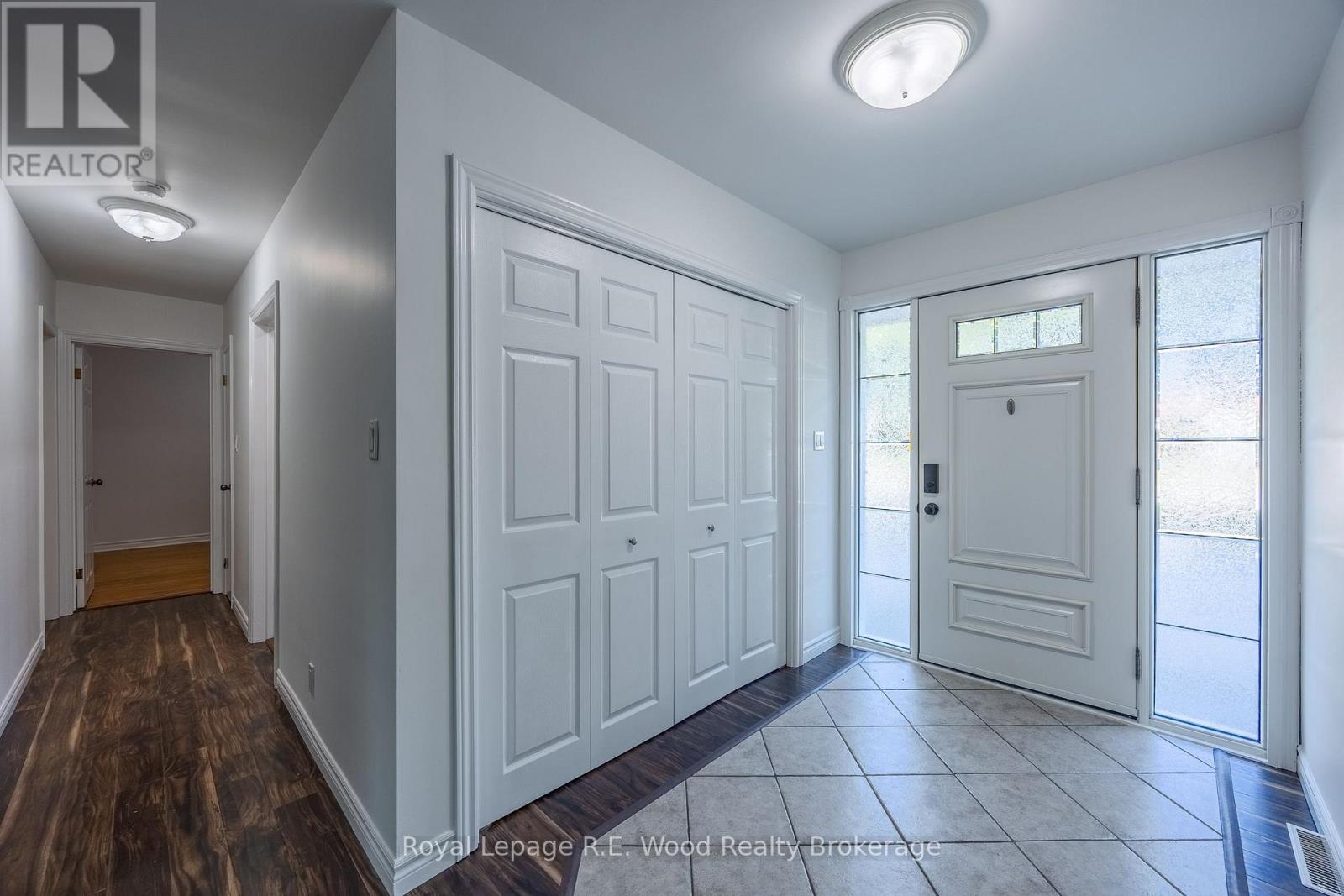 6 Highland Drive, Tillsonburg, Ontario  N4G 2E9 - Photo 4 - X13651170