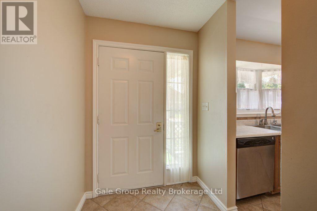 47 Seres Drive, Tillsonburg, Ontario  N4G 5E9 - Photo 5 - X13651350
