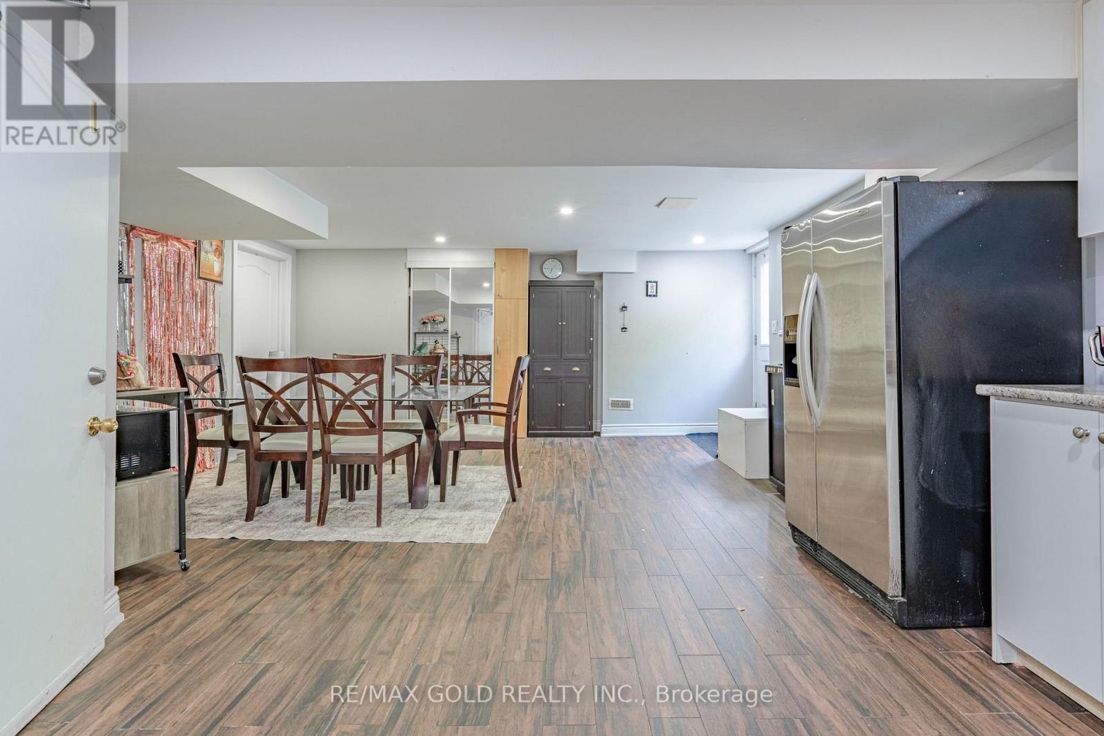 141 Whitwell Drive, Brampton, Ontario  L6P 1L2 - Photo 32 - W13647656