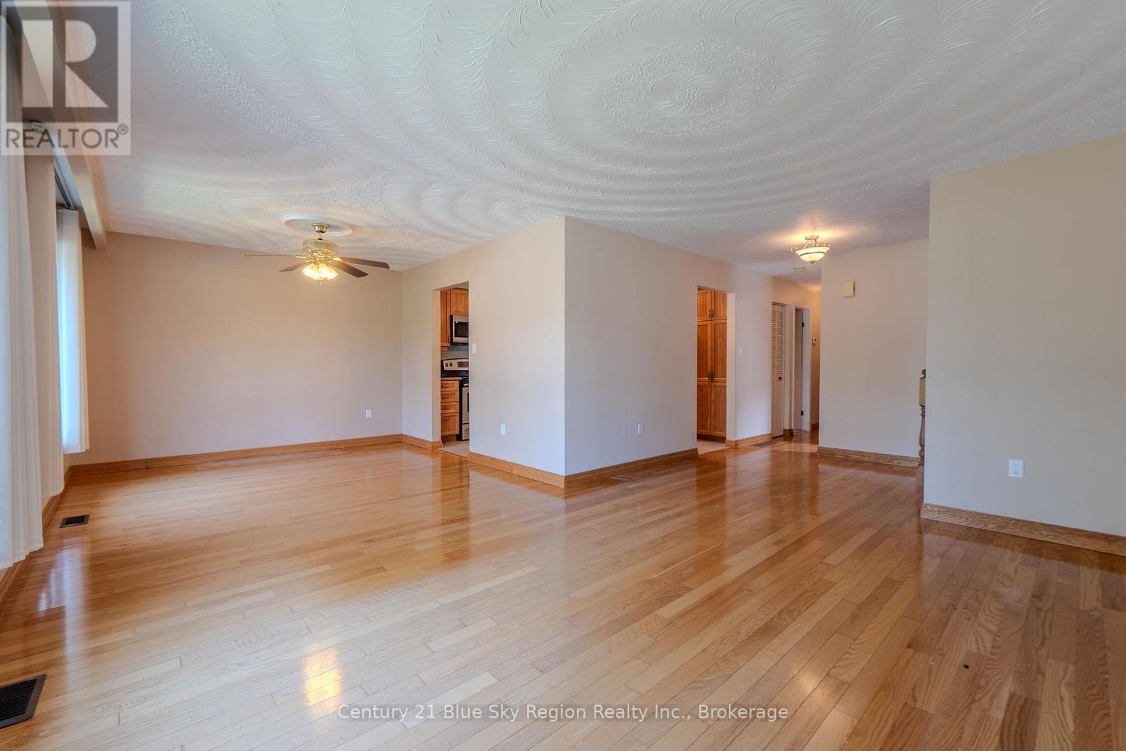 162 Greenhill Avenue, North Bay, Ontario  P1C 1H8 - Photo 5 - X13651196
