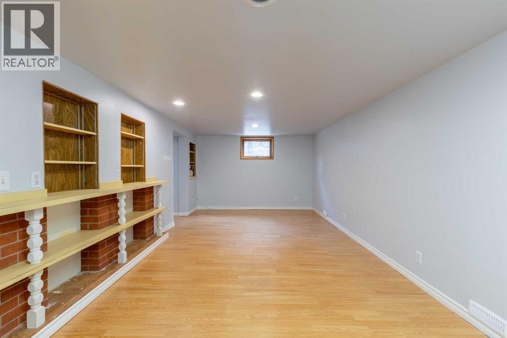 1005 17 Street N, Lethbridge, Alberta  T1H 3E3 - Photo 24 - A2332878
