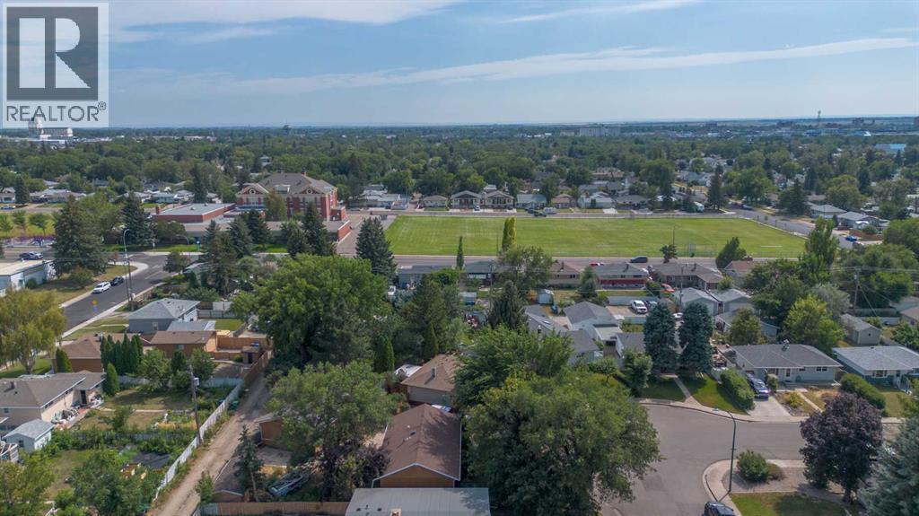 1005 17 Street N, Lethbridge, Alberta  T1H 3E3 - Photo 50 - A2332878