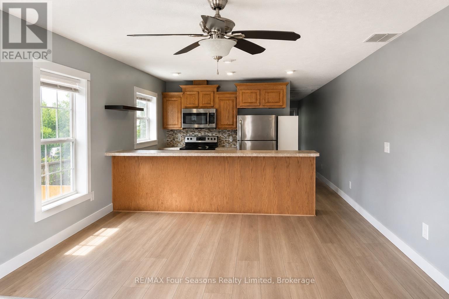 130 - 128 Spruce Street, Collingwood, Ontario  L9Y 3G7 - Photo 3 - S13651218