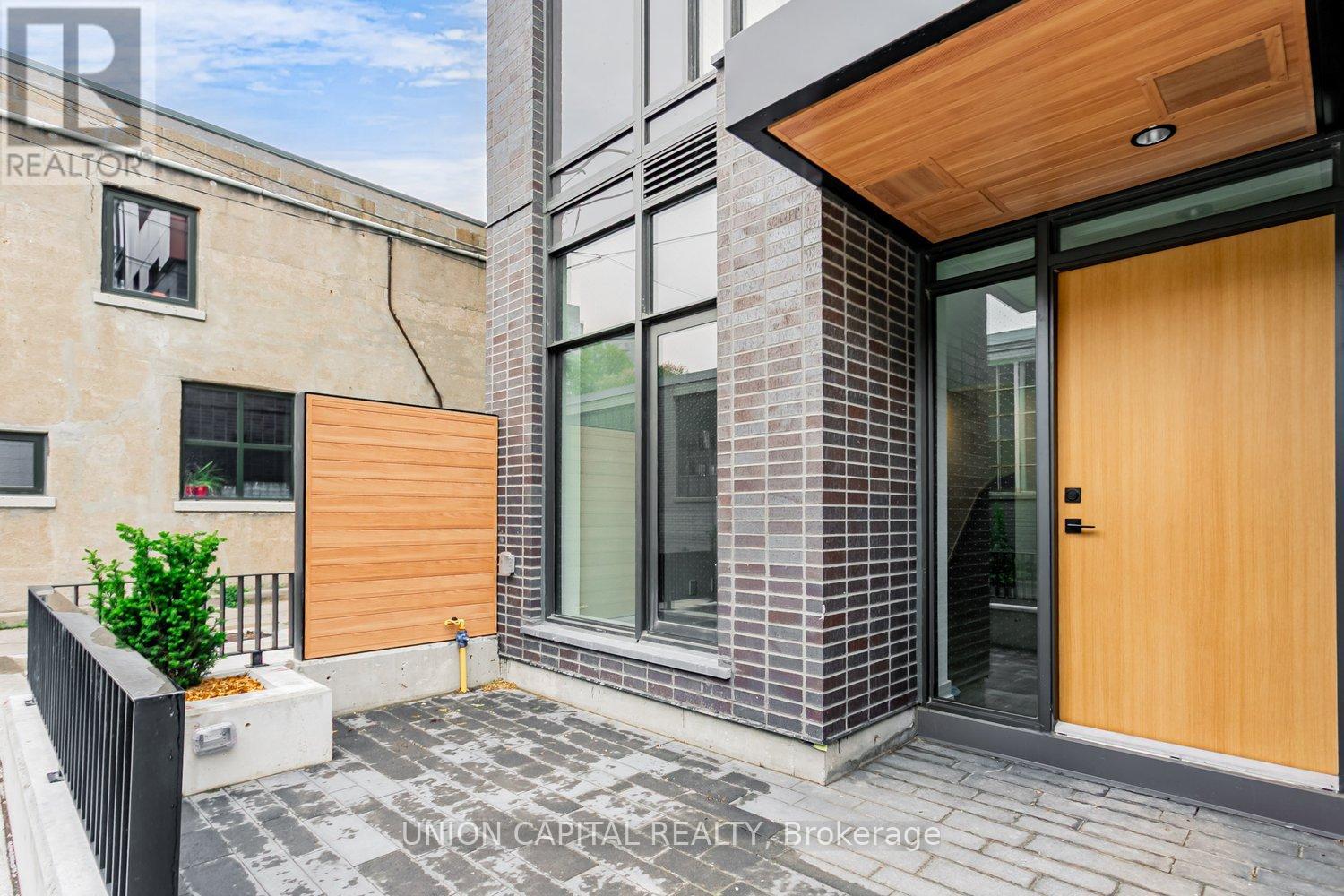 Th109 - 28 Eastern Avenue, Toronto, Ontario  M5A 0Y2 - Photo 5 - C13651110