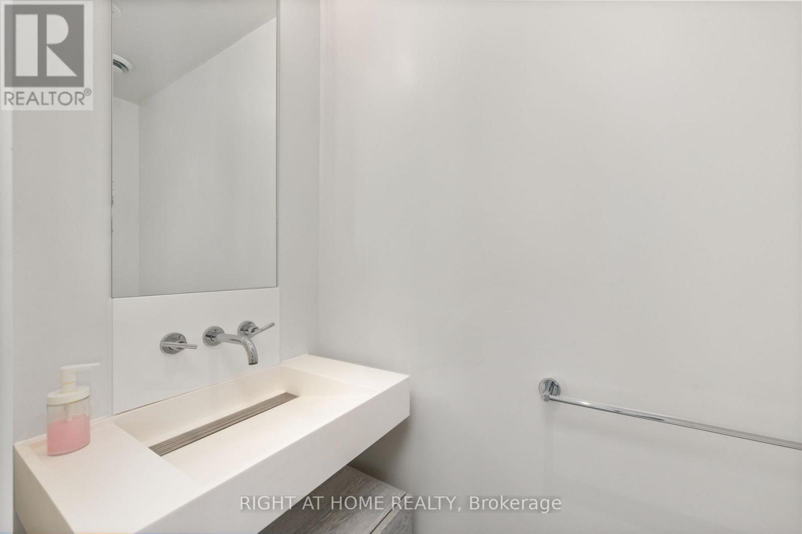 3105 - 5 St Joseph Street, Toronto, Ontario  M4Y 1J6 - Photo 18 - C13651200