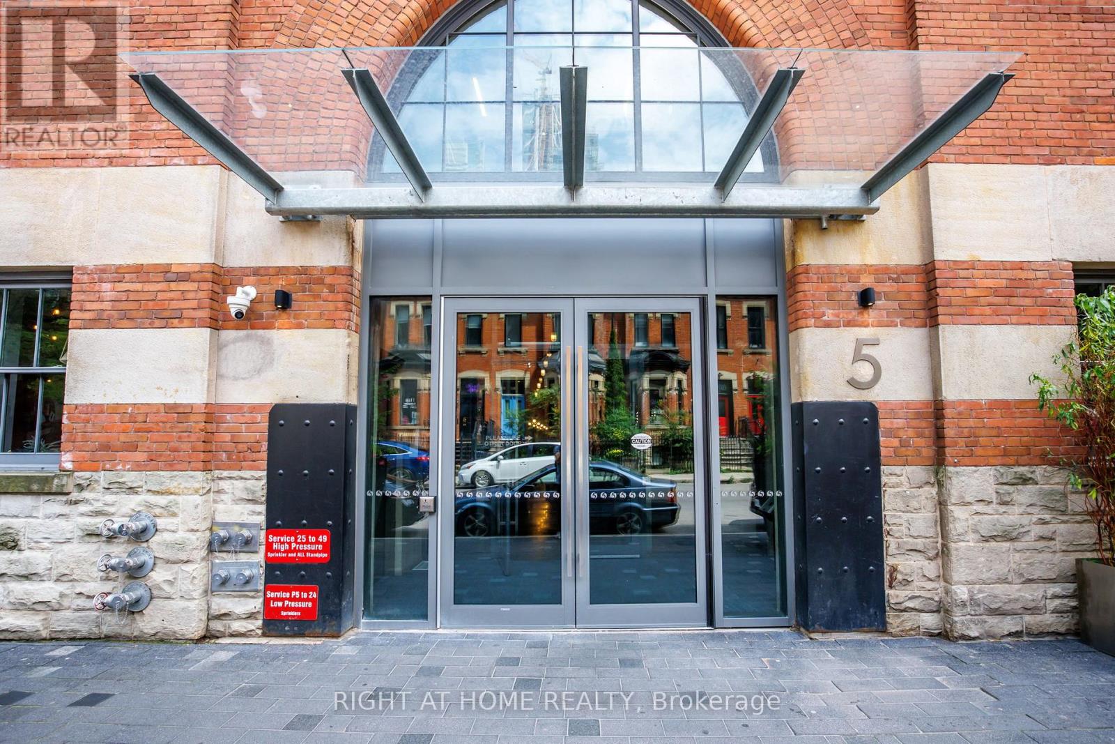 3105 - 5 St Joseph Street, Toronto, Ontario  M4Y 1J6 - Photo 3 - C13651200