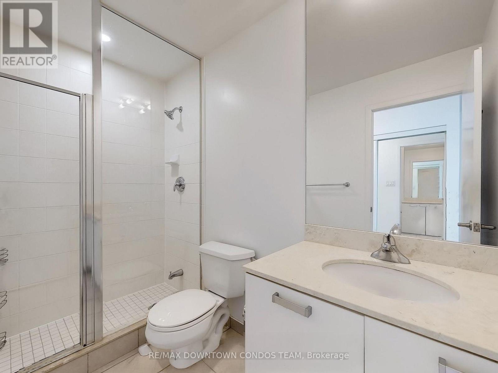 1503 - 38 Grenville Street, Toronto, Ontario  M4Y 1A5 - Photo 12 - C13651300