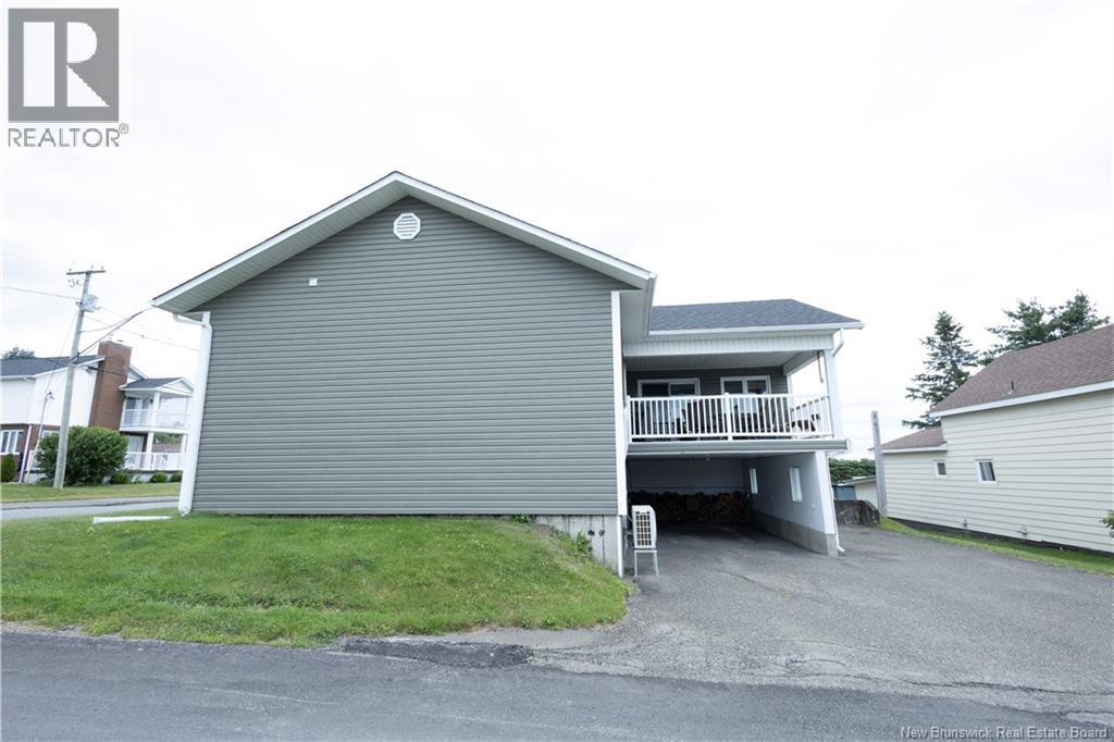 183 St-Georges Street, Grand-Sault/grand Falls, New Brunswick E3Y 1C3 - Photo 8 - NB144311