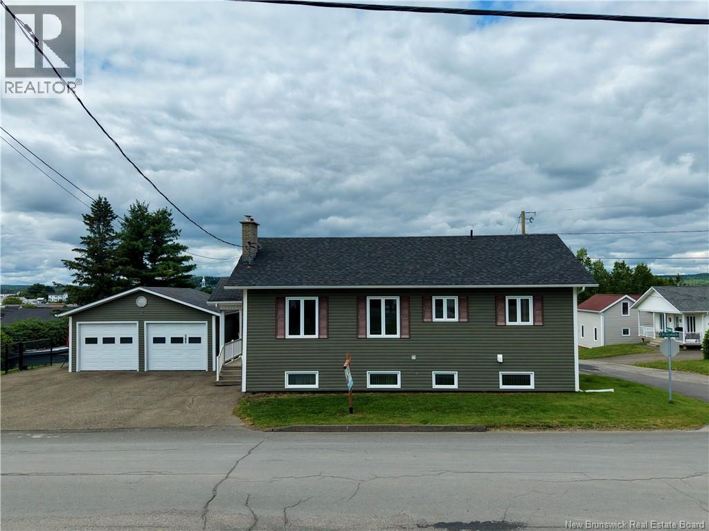 183 St-Georges Street, Grand-Sault/grand Falls, New Brunswick E3Y 1C3 - Photo 3 - NB144311