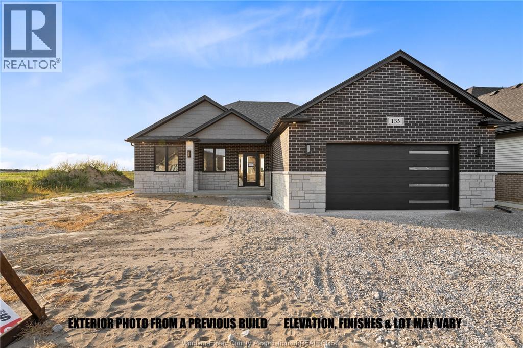 43 Bloomington Way, Chatham, Ontario  N7L 0H2 - Photo 3 - 26018951