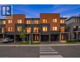 104 DRYDEN Lane, Hamilton, Ontario