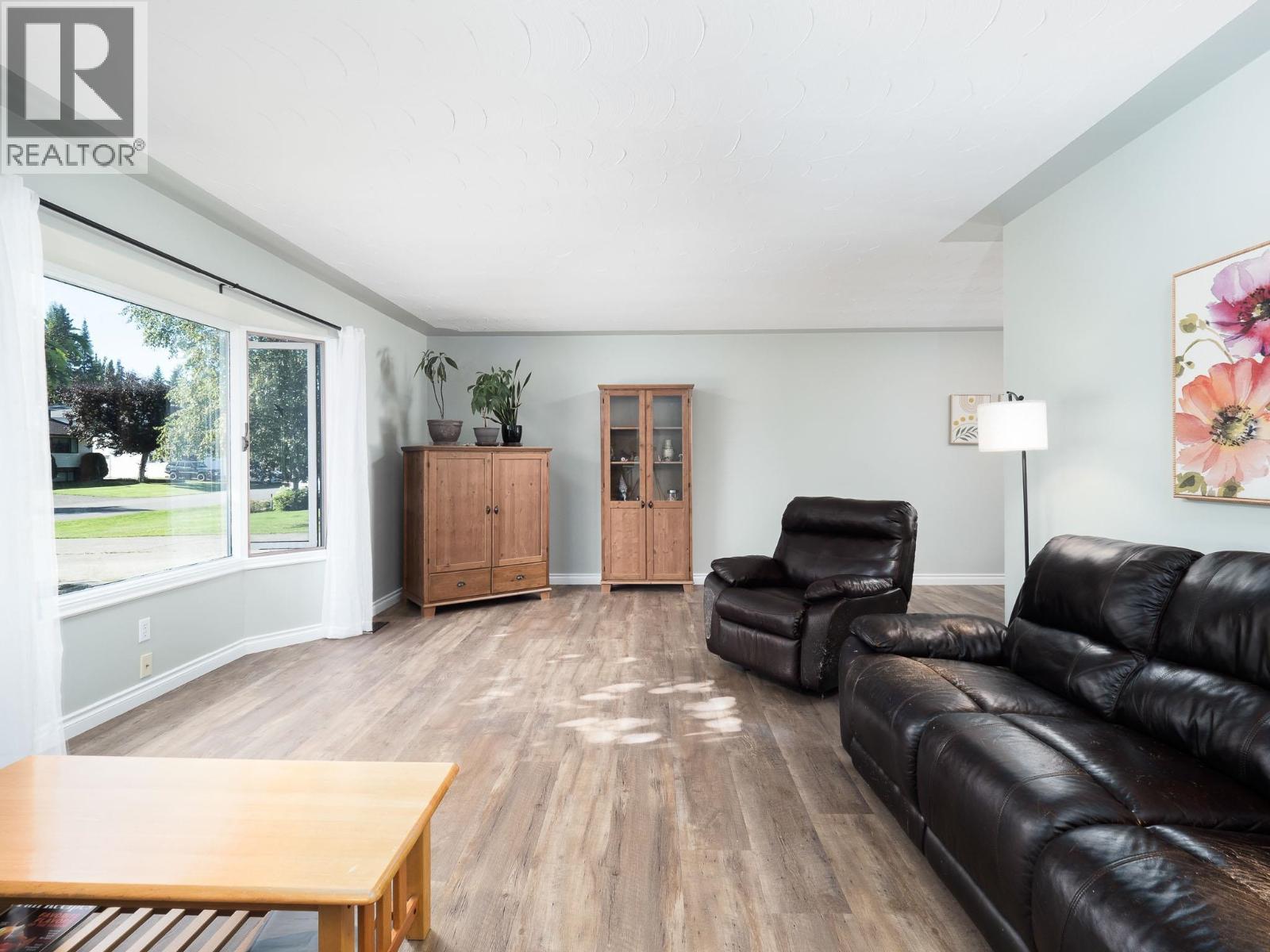 2786 Wildwood Crescent, Prince George, British Columbia  V2K 3Y3 - Photo 9 - R3153315