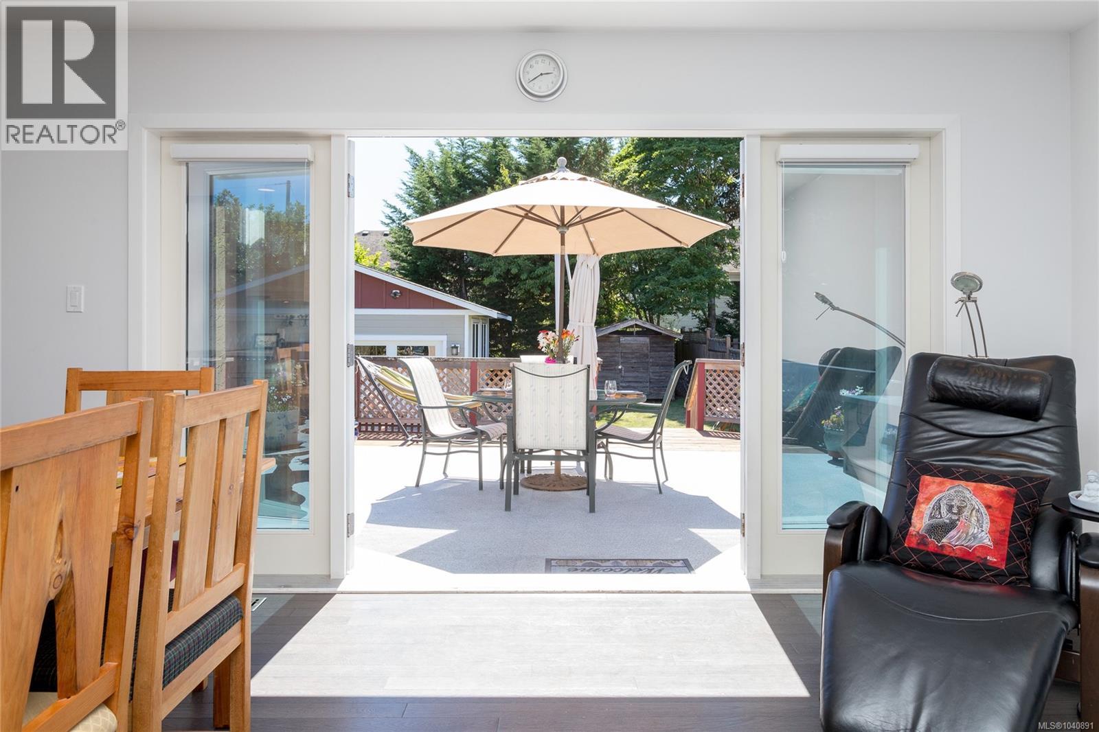 367 Vincent Ave, Saanich, British Columbia  V9A 2G8 - Photo 19 - 1040891