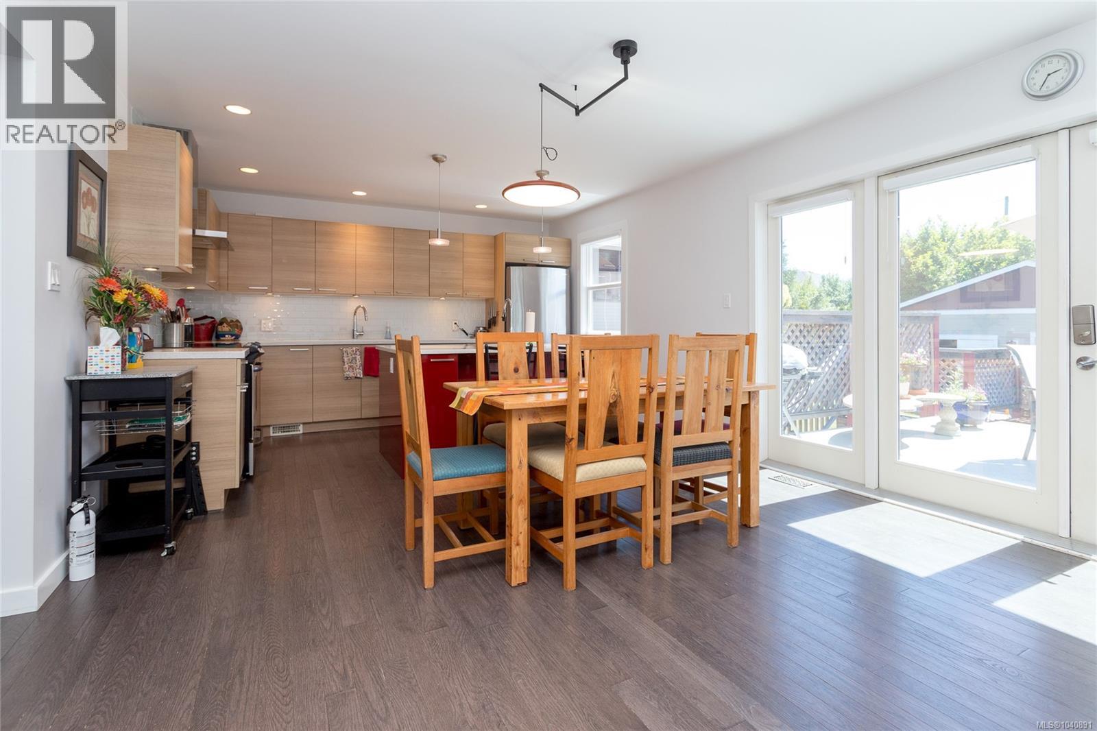 367 Vincent Ave, Saanich, British Columbia  V9A 2G8 - Photo 20 - 1040891