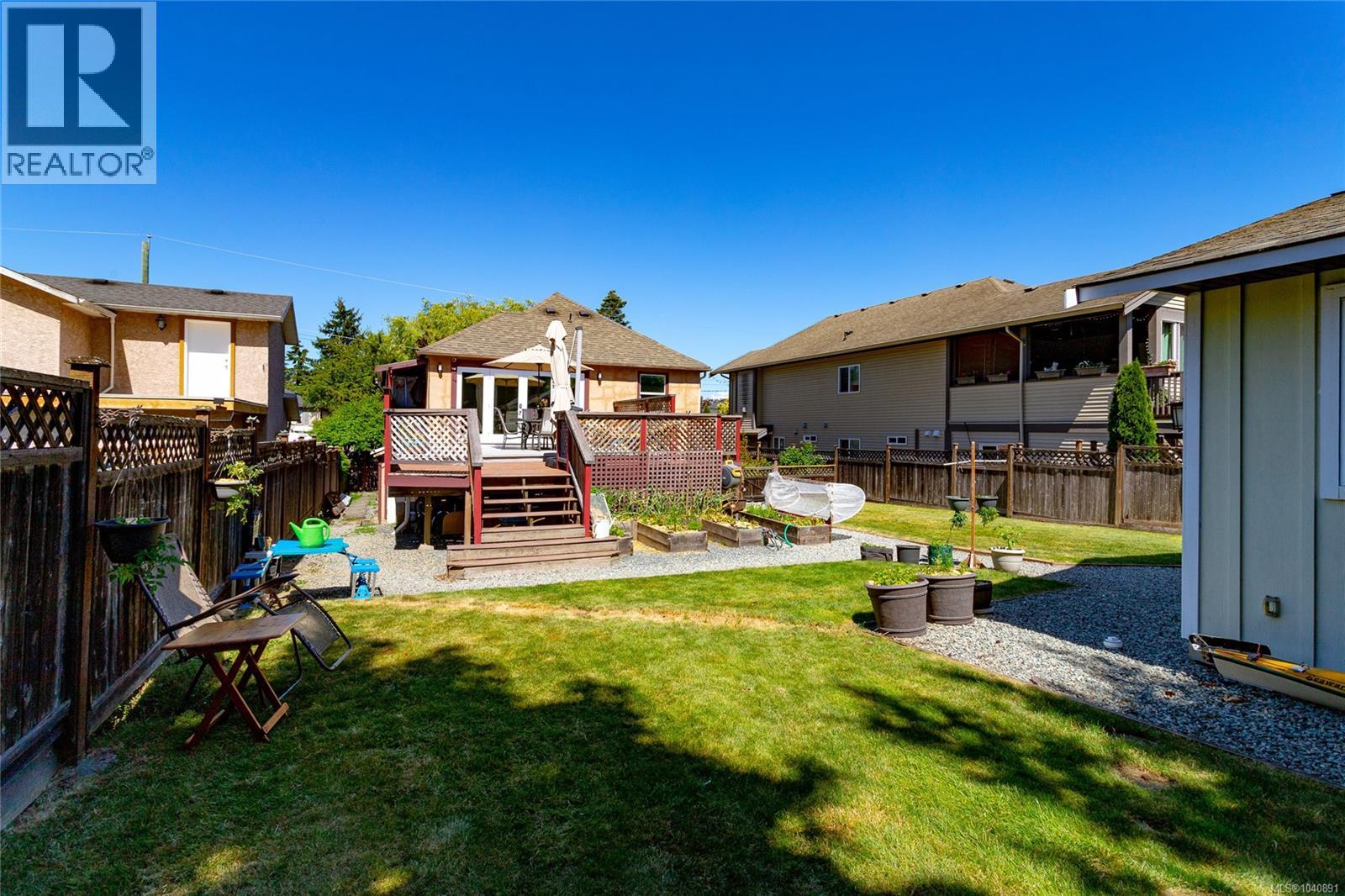 367 Vincent Ave, Saanich, British Columbia  V9A 2G8 - Photo 63 - 1040891