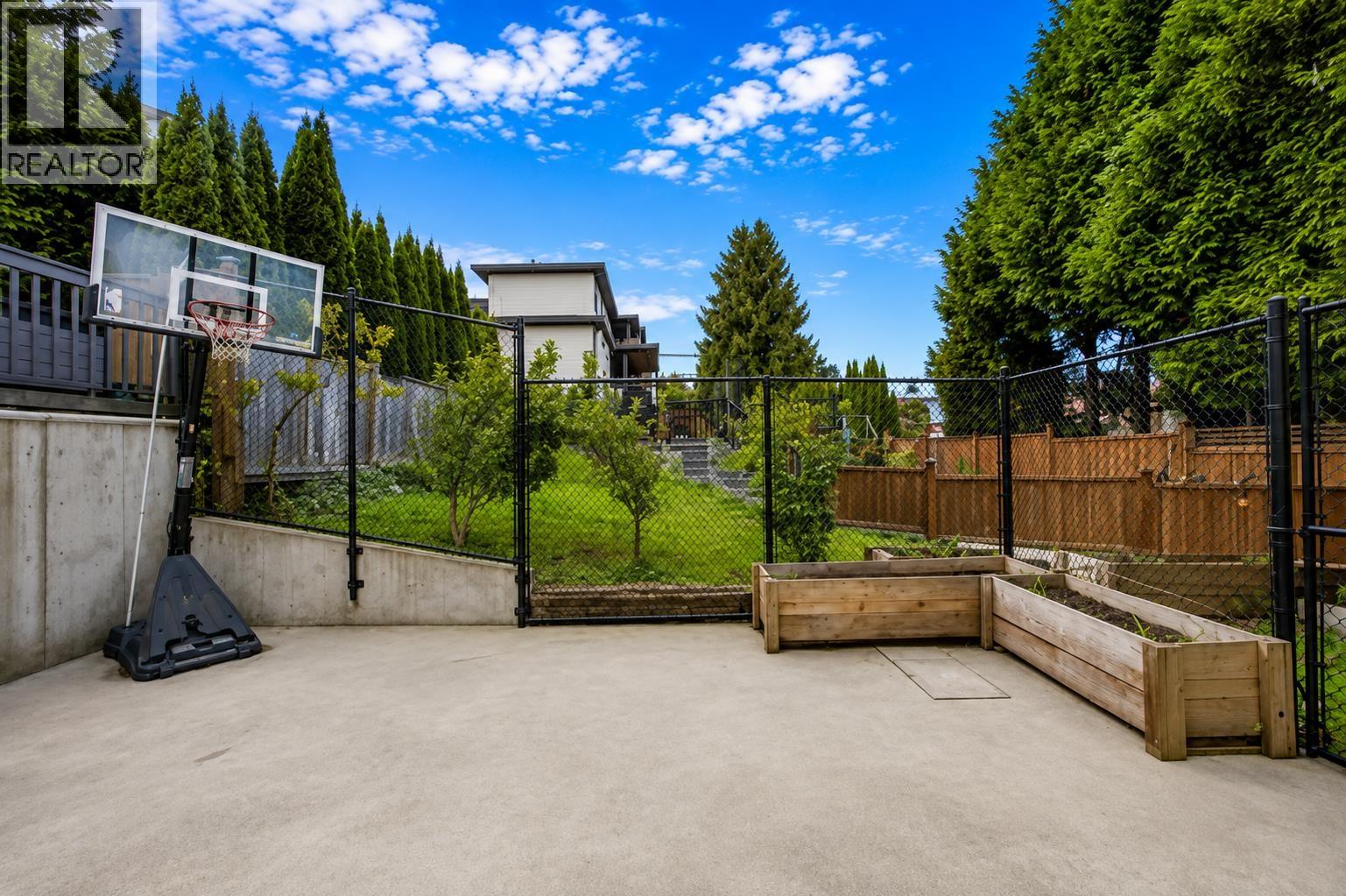 7863 Walmsley Court, Burnaby, British Columbia  V5E 3X3 - Photo 36 - R3132917