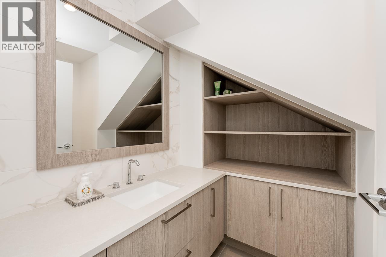 107 707 E 3rd Street, North Vancouver, British Columbia  V7L 1G8 - Photo 26 - R3147322