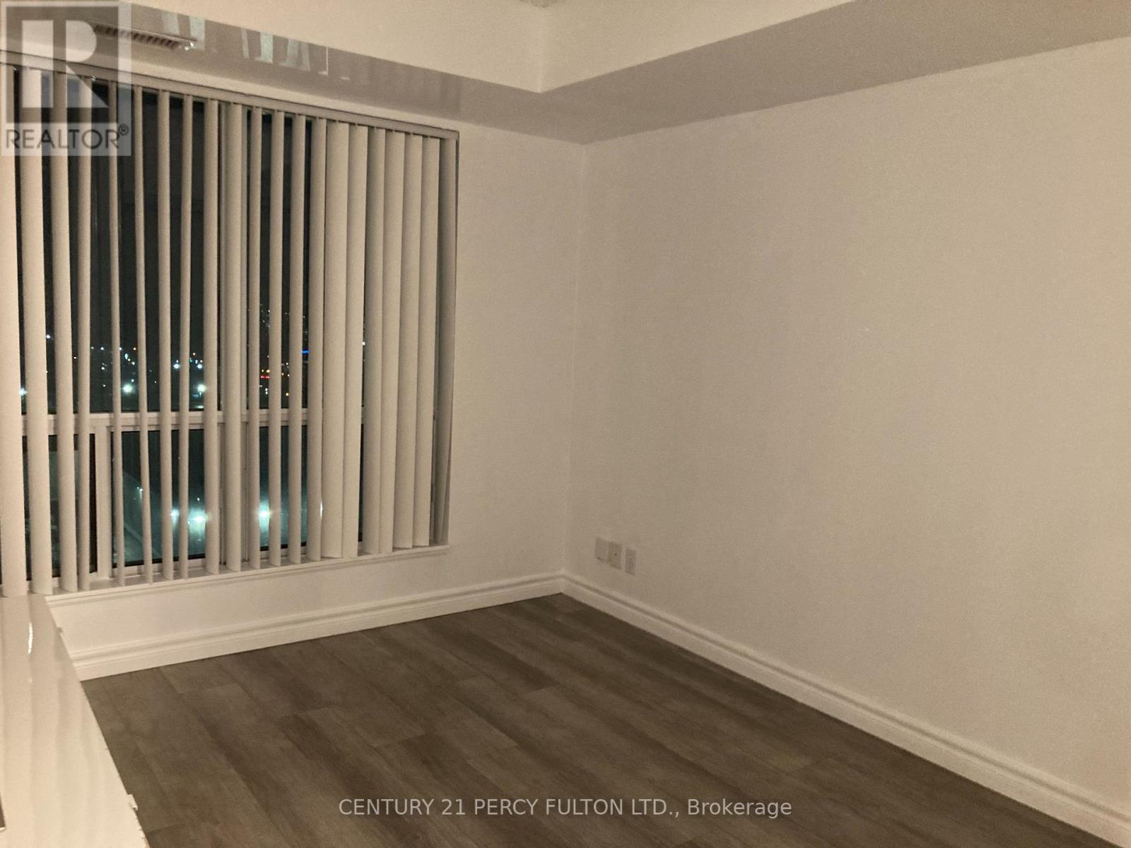2010 - 11 Lee Centre Drive, Toronto (Woburn), Ontario  M1H 3J5 - Photo 12 - E13651090