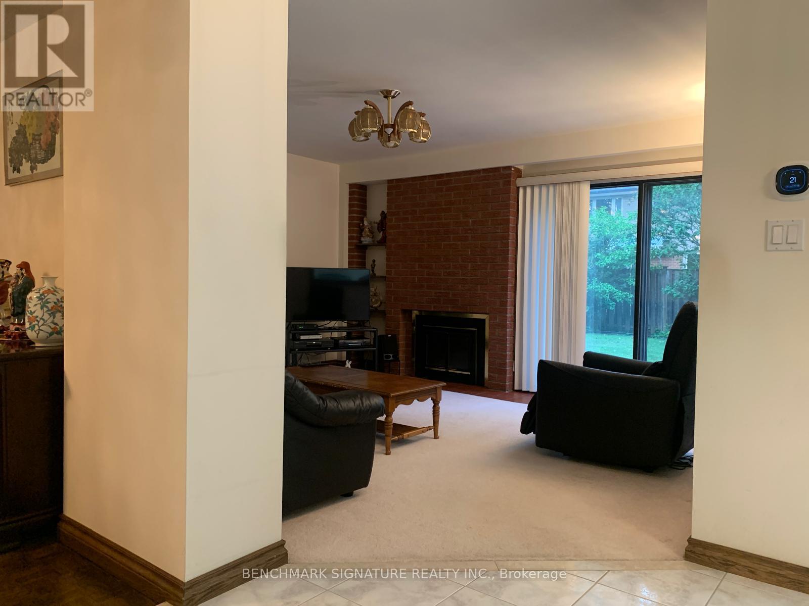 31 Melva Crescent, Toronto (Agincourt North), Ontario  M1V 1A4 - Photo 11 - E13651134