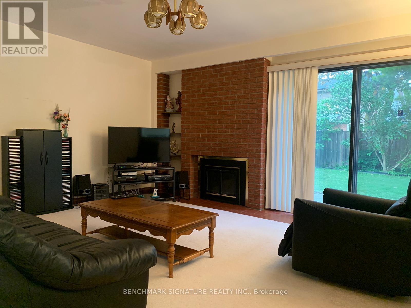 31 Melva Crescent, Toronto (Agincourt North), Ontario  M1V 1A4 - Photo 9 - E13651134