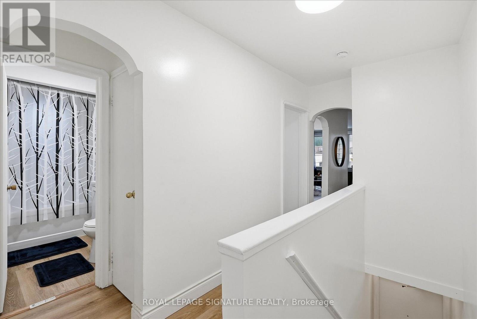 2479 Queen Street E, Toronto (The Beaches), Ontario  M4E 1H8 - Photo 15 - E13651138