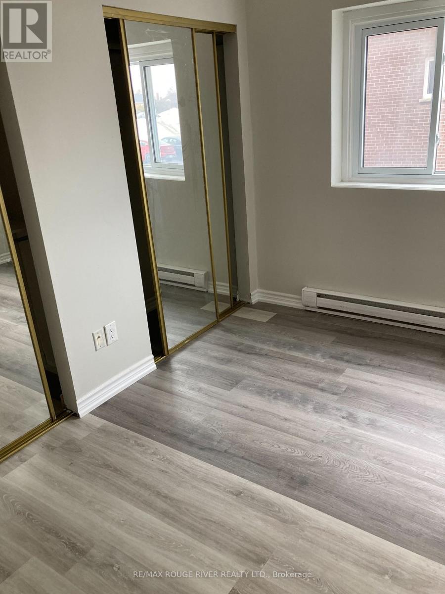 4 - 14 Frank Street, Clarington, Ontario  L1C 2J4 - Photo 5 - E13651266