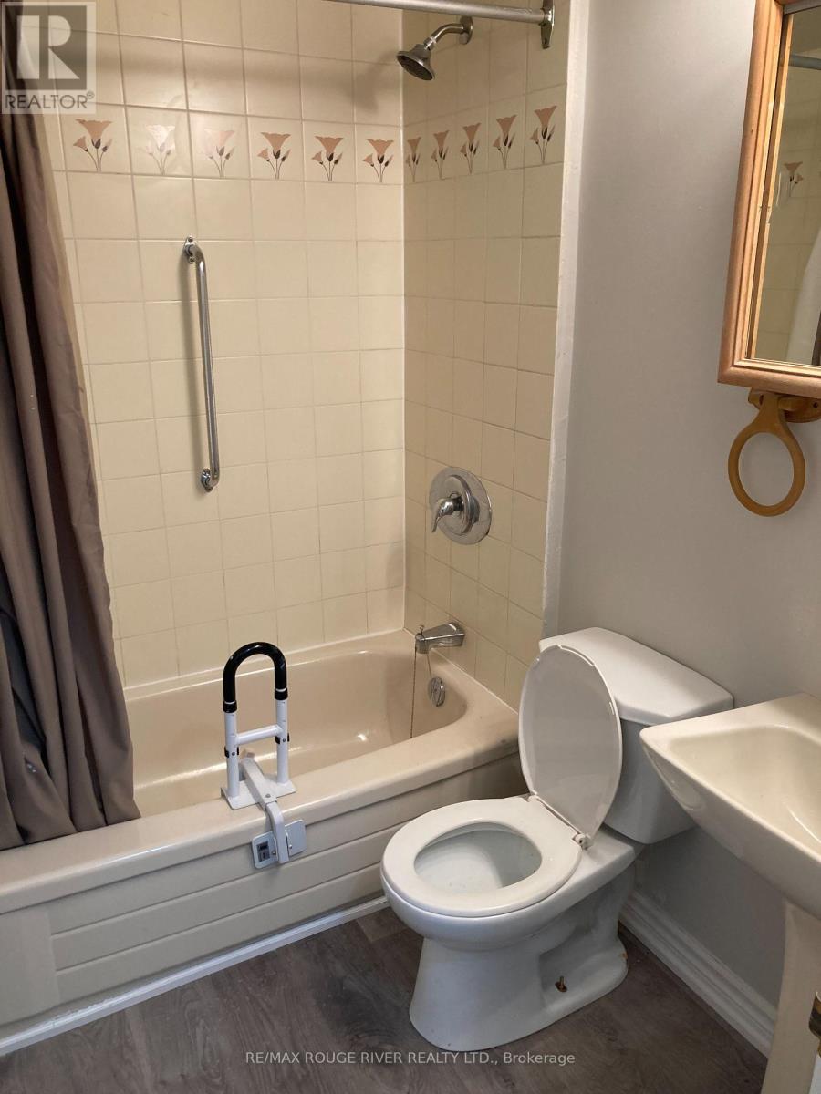 4 - 14 Frank Street, Clarington, Ontario  L1C 2J4 - Photo 6 - E13651266