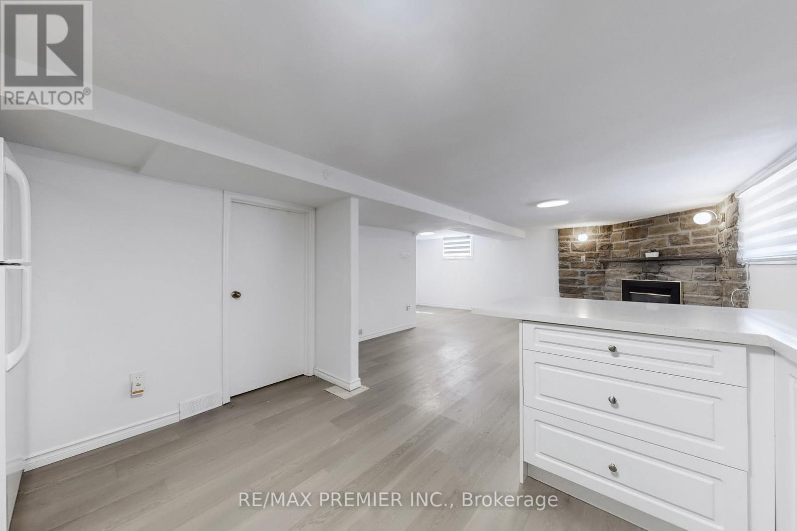 Basement - 47 Amsterdam Avenue, Toronto (O'connor-Parkview), Ontario  M4B 2B9 - Photo 10 - E13651344