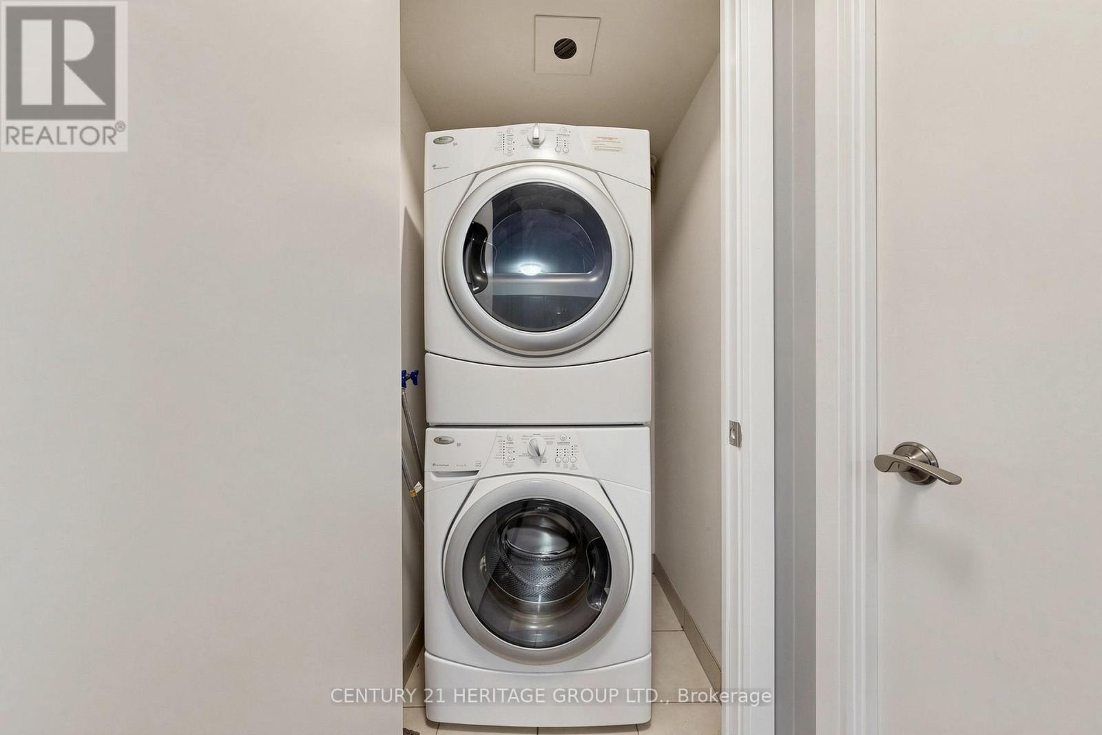 1216 - 135 Village Green Square, Toronto (Agincourt South-Malvern West), Ontario  M1S 0G4 - Photo 23 - E13651354