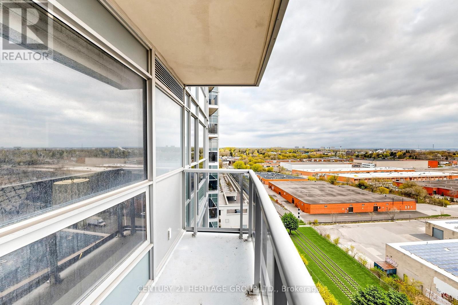 1216 - 135 Village Green Square, Toronto (Agincourt South-Malvern West), Ontario  M1S 0G4 - Photo 24 - E13651354
