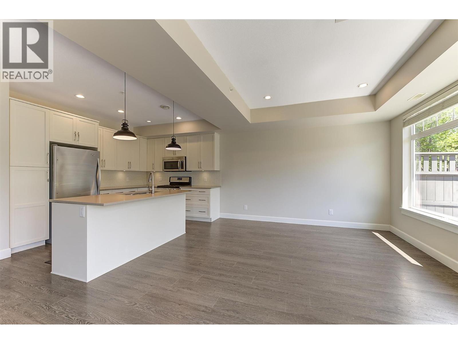 12850 Stillwater Court Unit# 11, Lake Country, British Columbia  V4V 2S9 - Photo 11 - 10394775