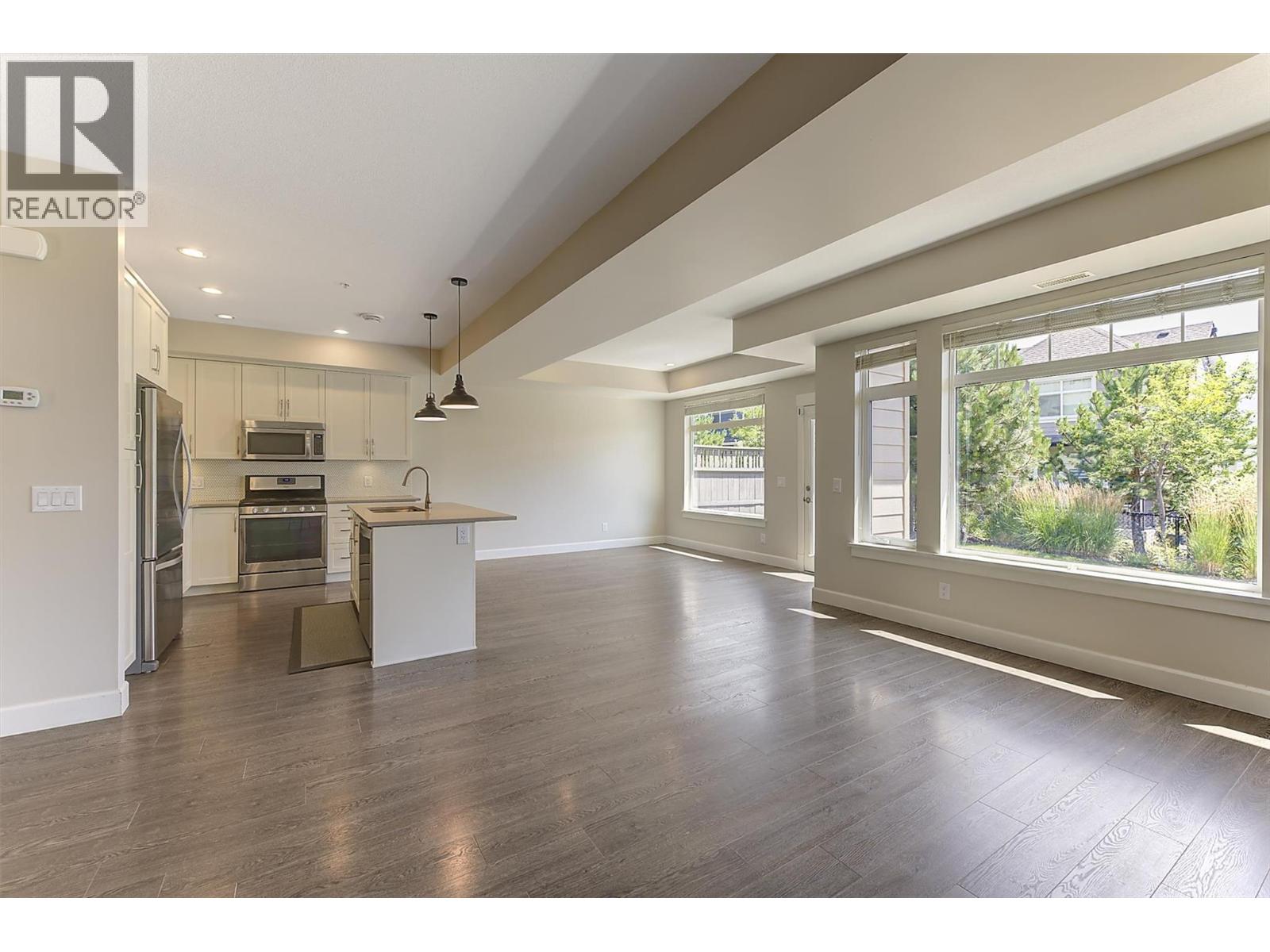 12850 Stillwater Court Unit# 11, Lake Country, British Columbia  V4V 2S9 - Photo 6 - 10394775