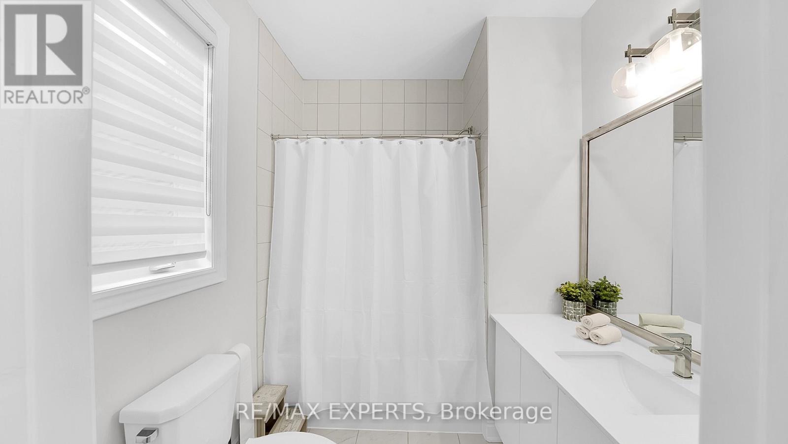 89 Rosshaven Crescent, Vaughan, Ontario  L4L 1A6 - Photo 33 - N13651352
