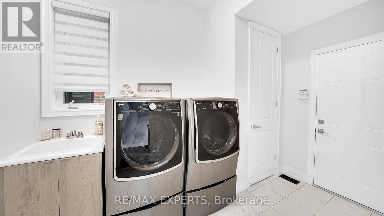 89 Rosshaven Crescent, Vaughan, Ontario  L4L 1A6 - Photo 38 - N13651352