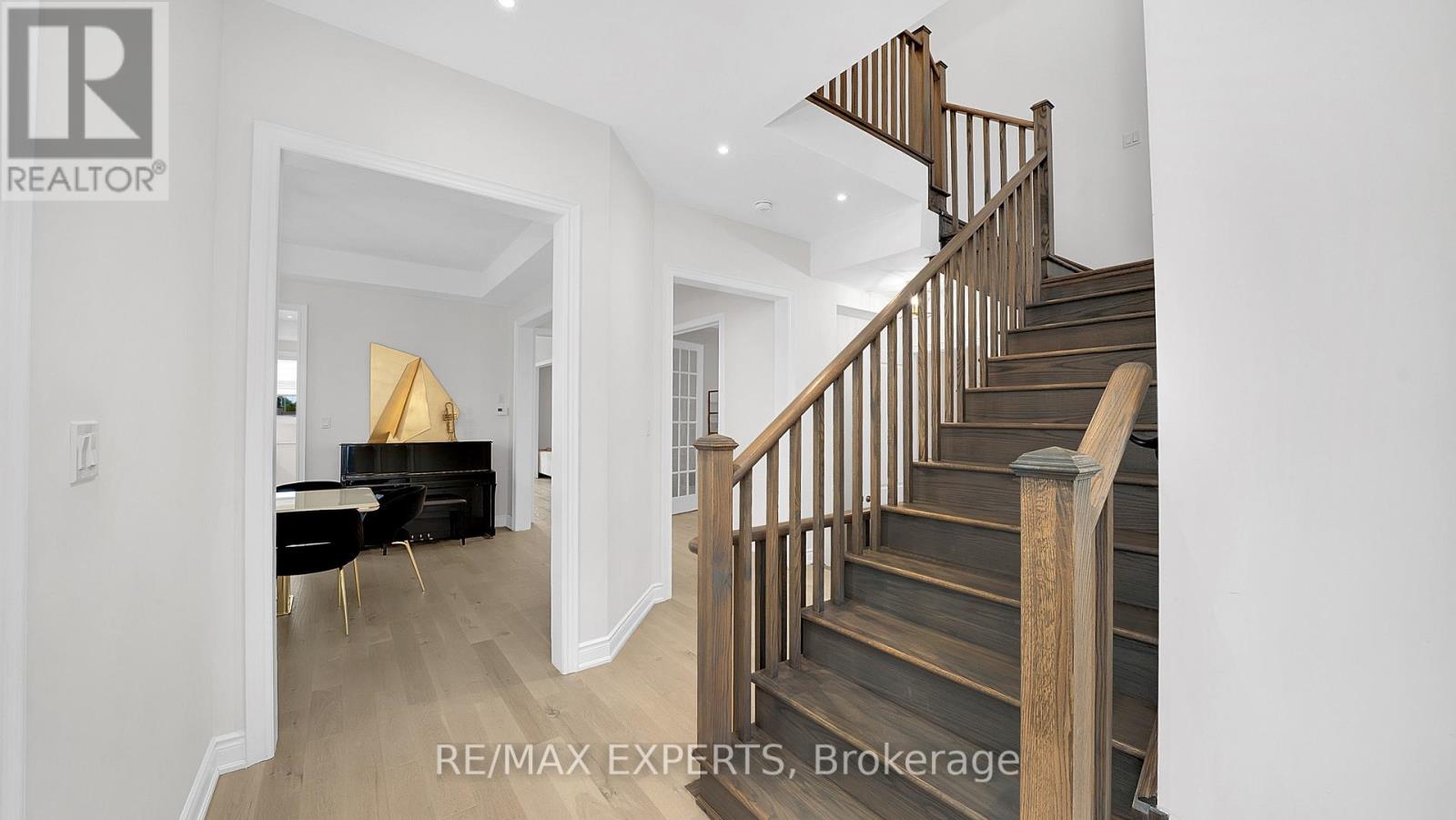 89 Rosshaven Crescent, Vaughan, Ontario  L4L 1A6 - Photo 7 - N13651352