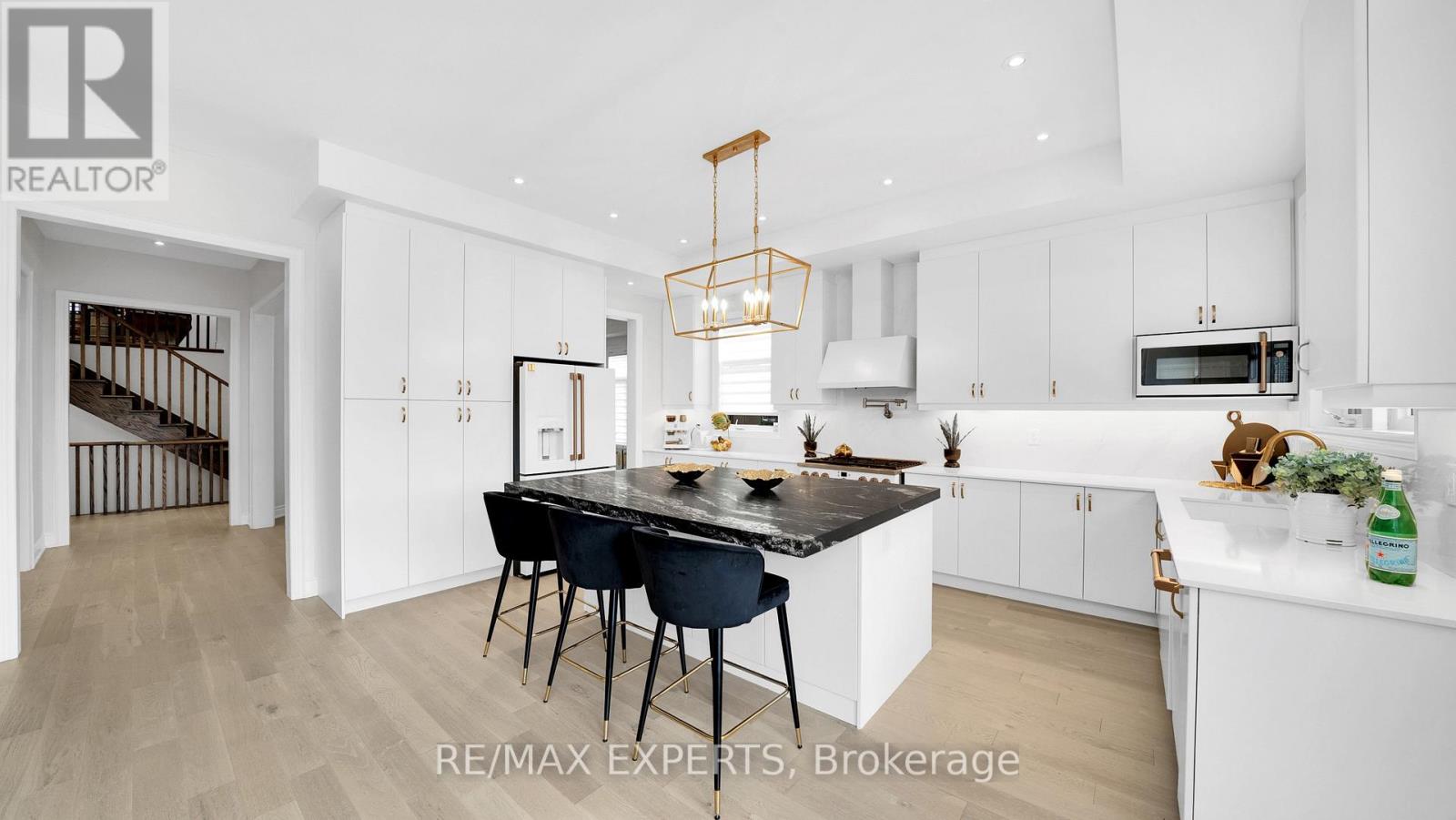 89 Rosshaven Crescent, Vaughan, Ontario  L4L 1A6 - Photo 8 - N13651352