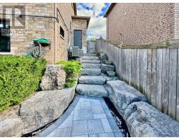 LOWER - 20 PRINCE OF WALES DRIVE, Barrie, Ontario