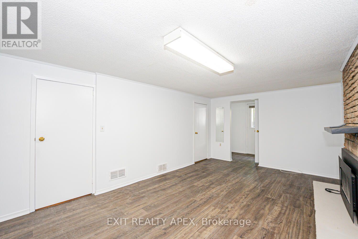 122 Centre Street N, Brampton, Ontario  L6V 2Z3 - Photo 31 - W13651096