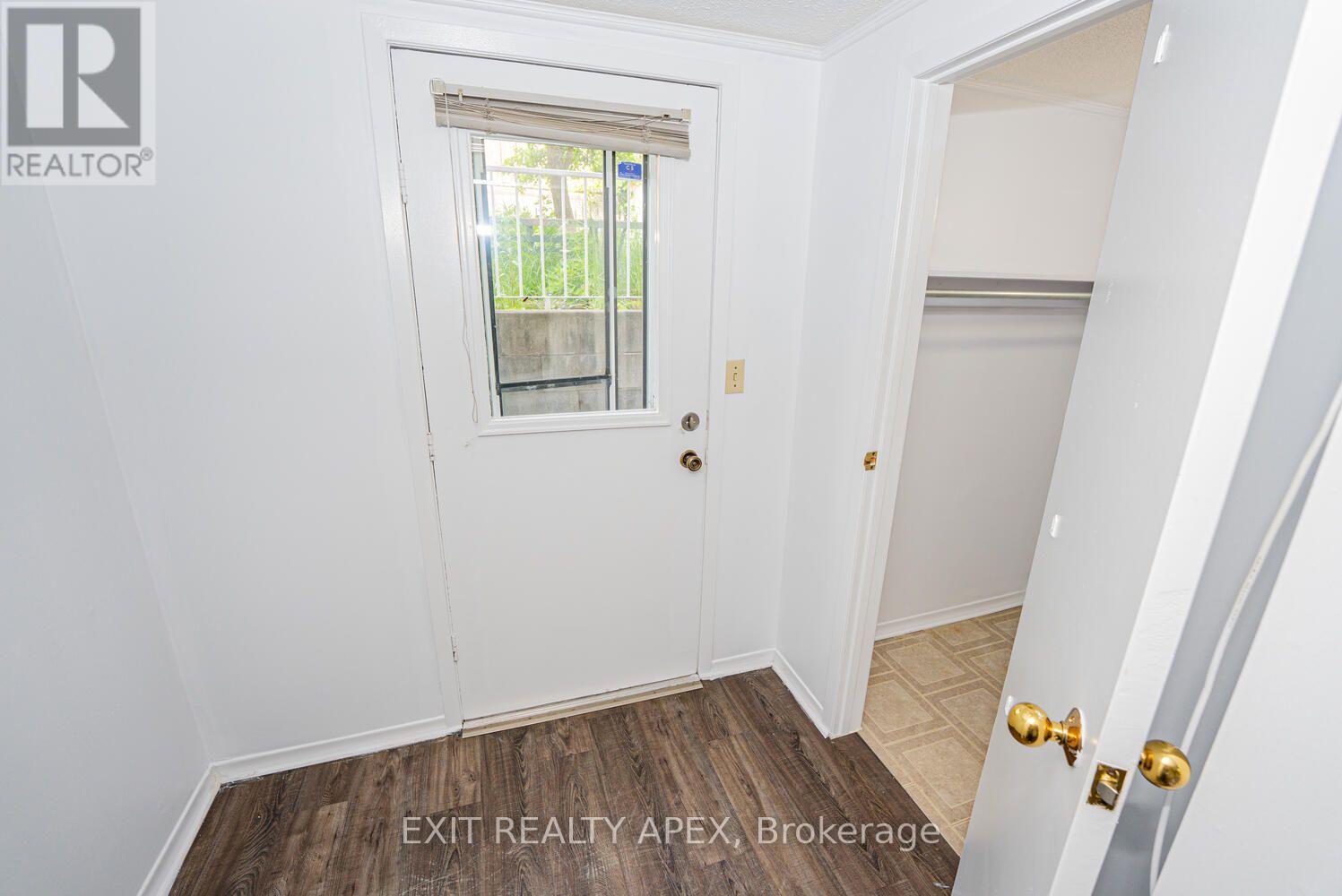 122 Centre Street N, Brampton, Ontario  L6V 2Z3 - Photo 43 - W13651096
