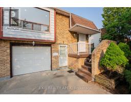 122 CENTRE STREET N, Brampton, Ontario
