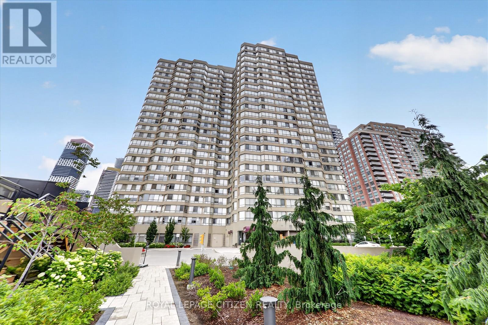 907 - 3605 Kariya Drive, Mississauga, Ontario  L5B 3J4 - Photo 1 - W13651192