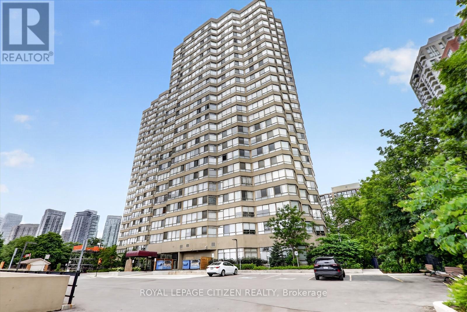 907 - 3605 Kariya Drive, Mississauga, Ontario  L5B 3J4 - Photo 2 - W13651192