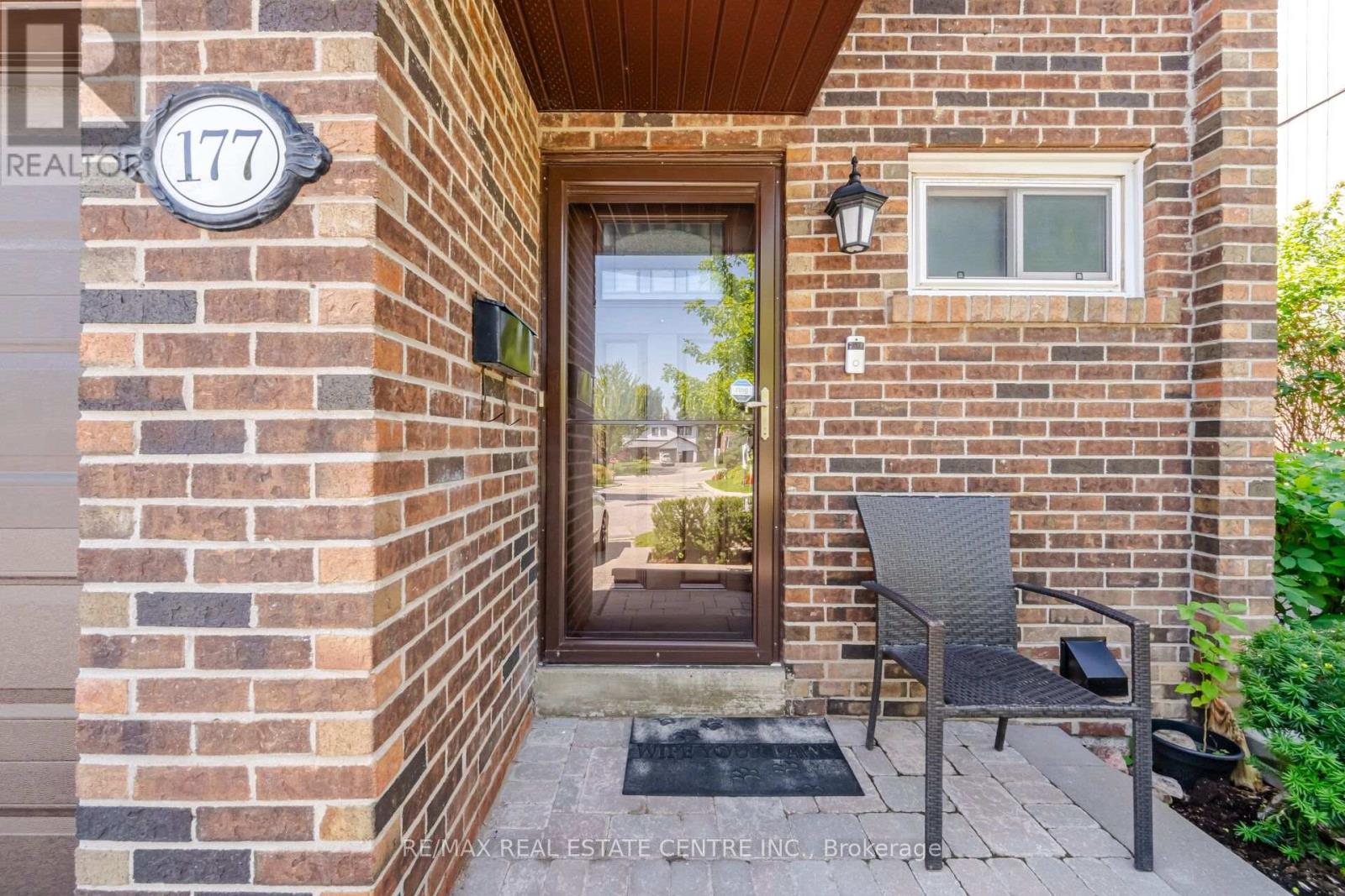 177 - 1951 Rathburn Road N, Mississauga, Ontario  L4W 2N9 - Photo 2 - W13651228