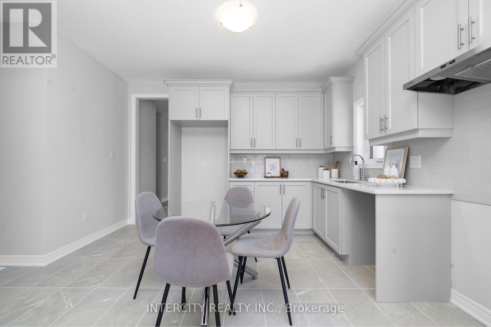 Th 26 - Blk 6 Sunbird Way, Halton Hills, Ontario  X0X 0X0 - Photo 15 - W10420915