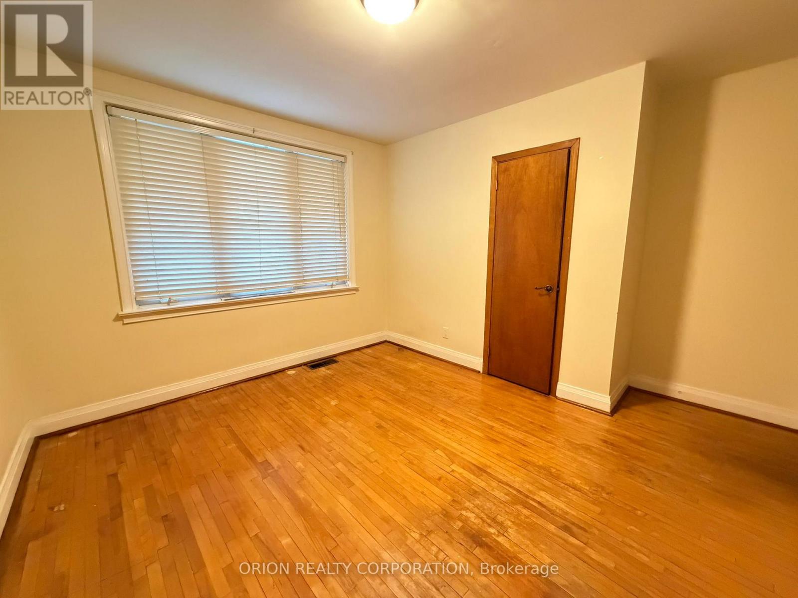 3 Romar Crescent, Toronto, Ontario  M6B 1R7 - Photo 31 - W13650564