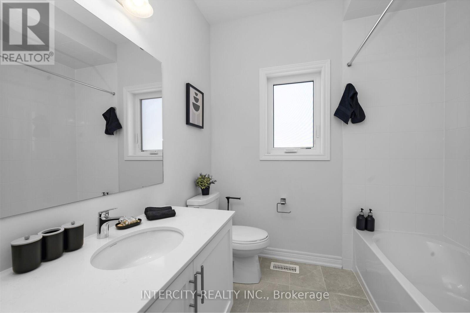 Th 26 - Blk 6 Sunbird Way, Halton Hills, Ontario  X0X 0X0 - Photo 34 - W10420915